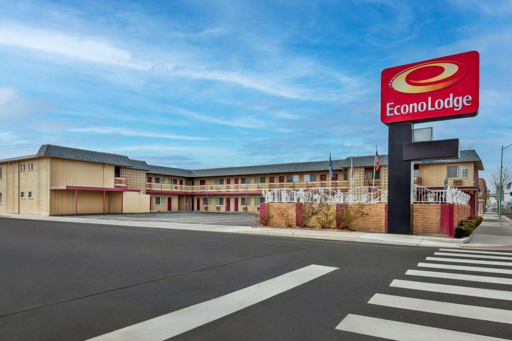 Econo Lodge Fallon Naval Air Station Area Exterior foto