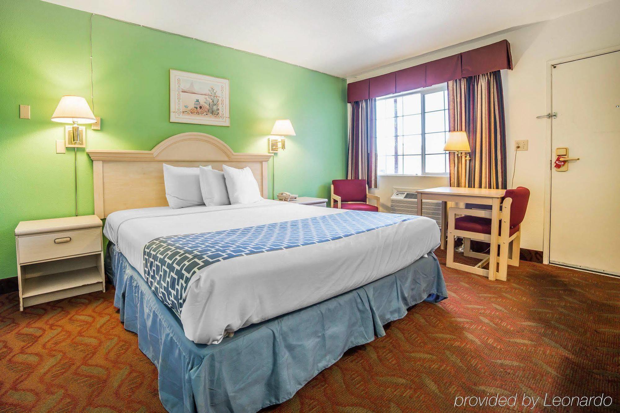 Econo Lodge Fallon Naval Air Station Area Exterior foto